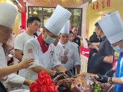 -南方毅源大酒店(广州番禺长隆南村万博地铁站店)