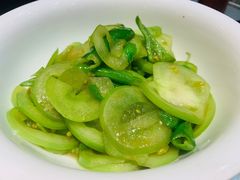 -辛香味烧鱼馆·非遗技艺·排骨红烧肉(光谷医药园店)