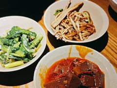 -九锅一堂酸菜鱼(新南凯德直营店)
