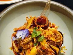 敲糖棒棒鸡-辛香汇·现炒川菜(淮海路百盛店)