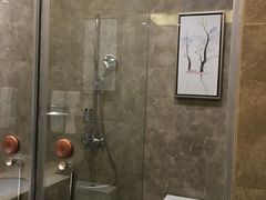 -蓝蔻酒店(深圳东站布吉万象汇店)