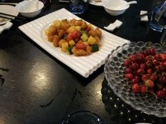 -河畔春天时尚餐厅