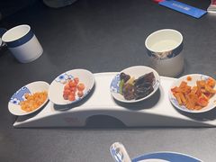 -凤凰湘语·平价海鲜餐厅(浦东旗舰店)