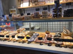 -研麦家面包(亚泰华府店)