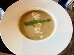 -YUE·6·西式融合餐厅(外滩六号店)