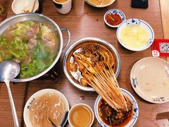 -肖四女乐山跷脚牛肉(世博源店)