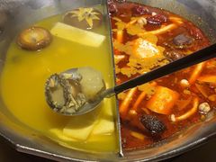 花胶鸡鸳鸯锅-湊湊火锅·茶憩(和平大悦城店)