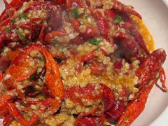 -肥肥虾庄·金牌油焖大虾(沙湖店)