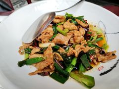 -蔼若春.传承三十年云南菜(金碧公园店)