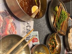 -草家酱蟹炭火烤肉店(珲春南路二店)