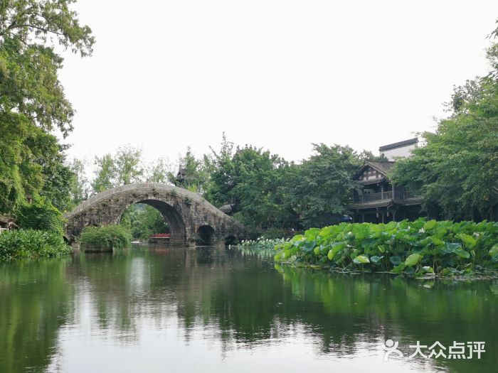 黄龙溪古镇图片