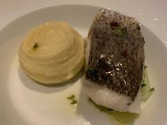 -迪拜帆船酒店海底餐厅