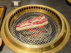-铭牛烧肉·和牛海鲜自助(高新月牙湖店)