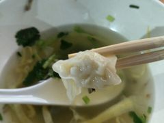 刀鱼小馄饨-忆秦园小笼包(惠山古镇总店)