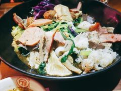 -万记麻辣烫国展总店
