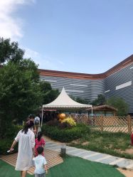 -萌宠亲子动物乐园(槐房万达店)