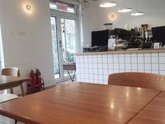 -Cafe Villa