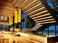 -上海龙之梦万丽酒店