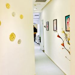点击看大图 长廊-MedSkinCare科技祛痘肌肤修护中心