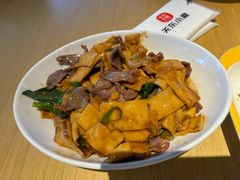 -关东小磨东北菜(上海长风大悦城店)