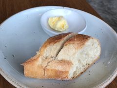 -ROAST coffee & eatery