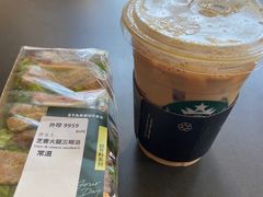 -星巴克(迪士尼小镇店)