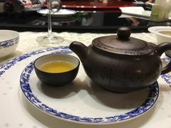 -安徽饭店·白鹭阁自助餐厅(梅山路店)