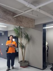 -宫铭烫发染发接发店