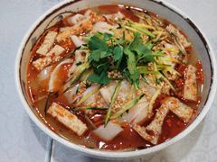 -汗腾格里·风味餐厅(新疆驻京办店)
