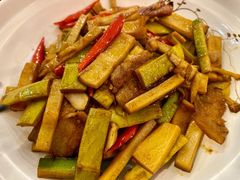 秦巴竹笋炒酱肉-小六汤包(万和城店)