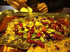 -鸣记脆皮烤鱼·海鲜烤鱼(三八广场店)