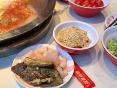 -蜀滋香鲜鱼美蛙火锅(339店)