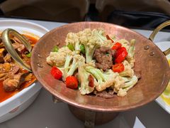 -清真·卡德尔大叔新疆主题餐厅(龙汇路店)
