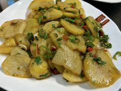 -瑞丰园庭院餐厅·白族传统家常菜