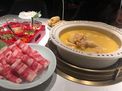 -领鲜天下·焗海鲜·花胶鸡(天目里店)