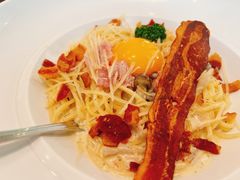 培根奶油意大利面-Chom Cafe and Restaurant