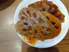 -爆炸头阿姨小四川正宗川味小吃(无任何分店)