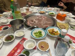 -313羊庄·荣耀·内蒙烧麦(亚运村店)