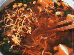 -老五鸡丝豆花面粉(瑞金北路68号院店)
