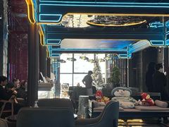 -屋有岛沉浸游戏旗舰店(中山公园店)