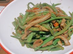 -黄泥岗·地道湖北菜(奥特莱斯店)