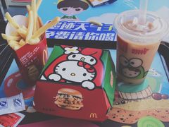 -麦当劳(展览路店)