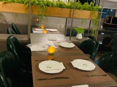 -Oasis Bar & Grill