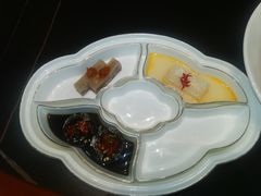 -翕间食·精致淮扬菜(江苏大剧院店)