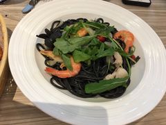 -必胜客(证大大拇指店)