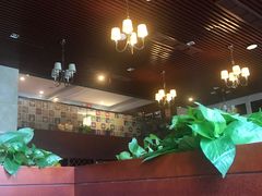 -戈尔登酒店·满堂彩咖啡厅