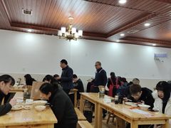 大堂-华兴街自力面店