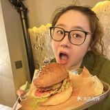 一家能与Shake Shack媲美的汉堡店