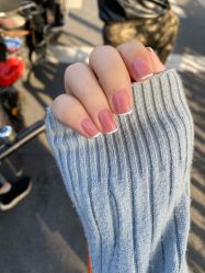 -吉吉靓甲美睫