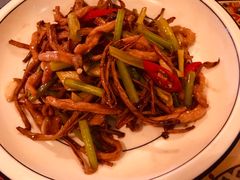 -酒肆浅葱•烧烤•龙虾•排档(卓悦intown店)